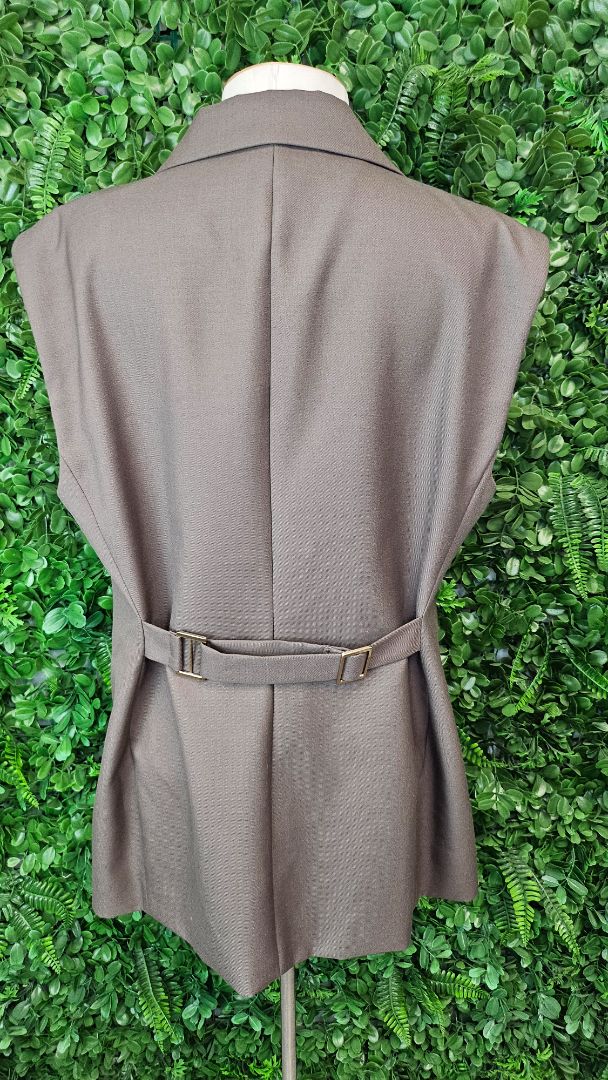 Country Road Brown Vest (16)