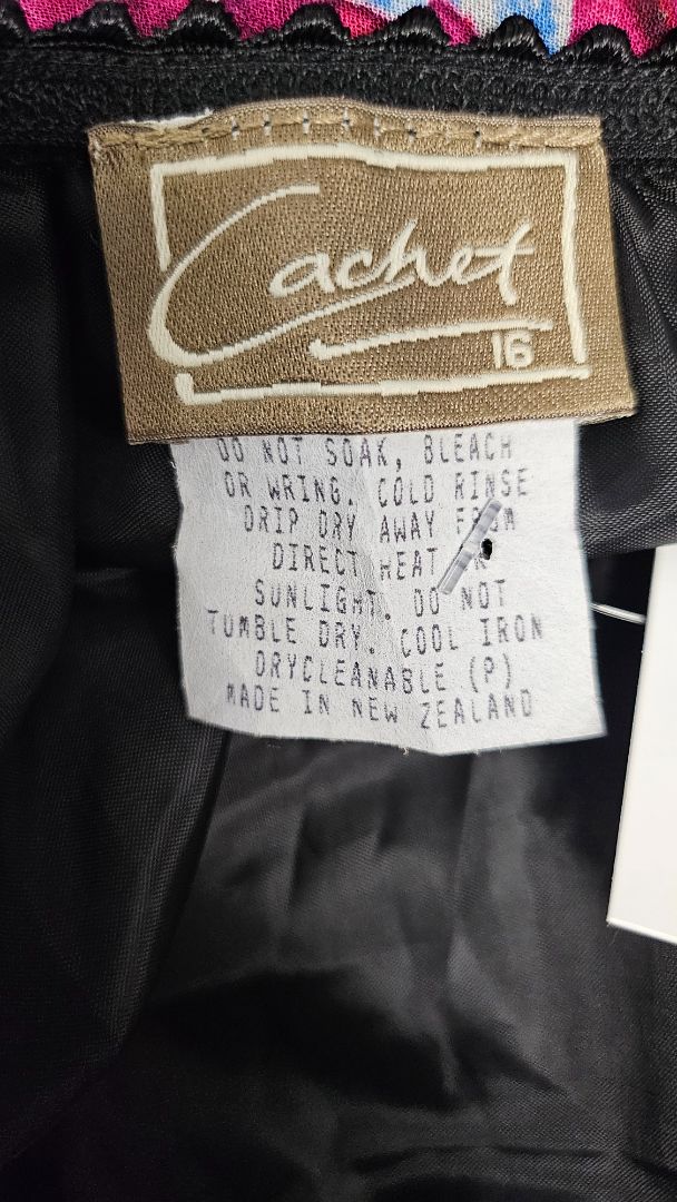 Cachet Floral Bias Cut Skirt (16)