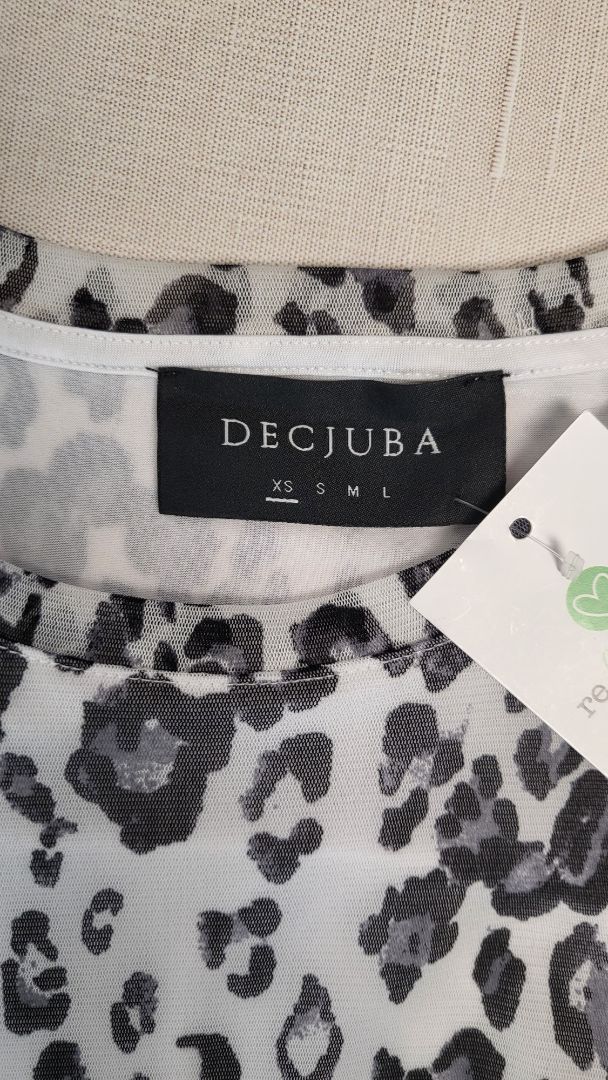 Decjuba Animal Print Mesh Top (8)