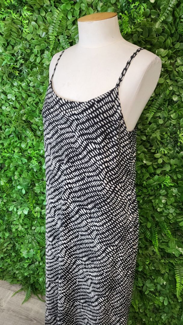 Repertoire Black/White Charm Slip Dress (12)