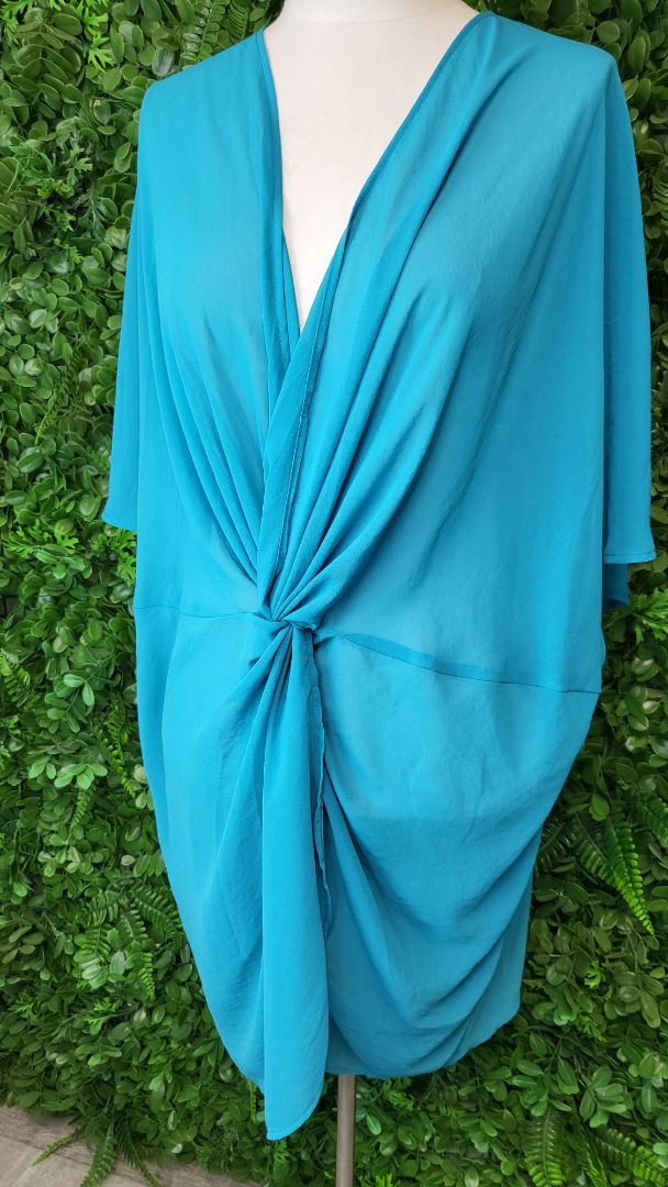 Chocolat Blue Twist Top (14)