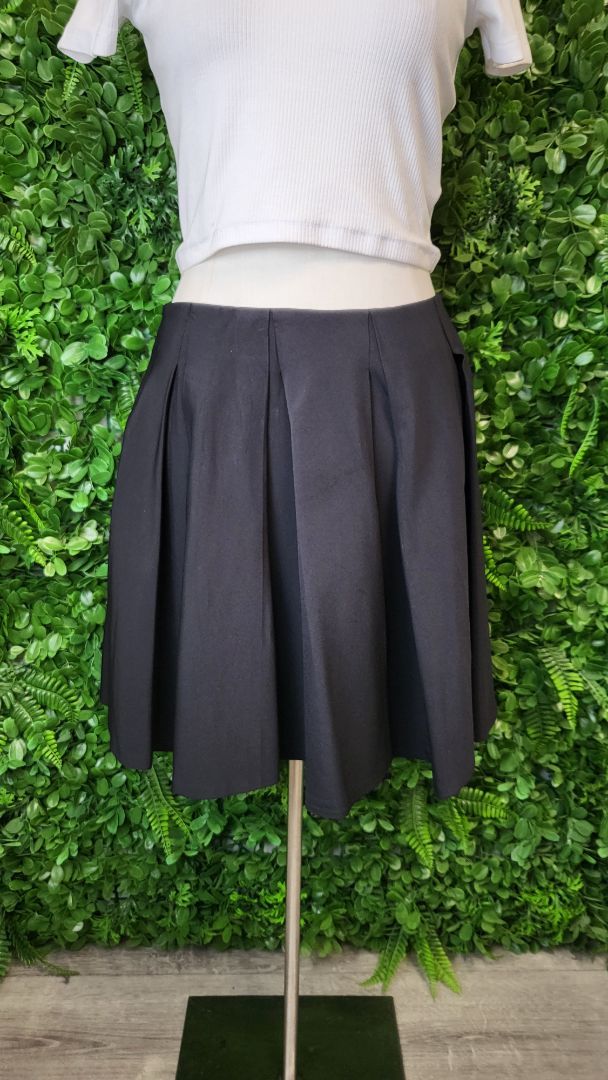 Cue Black Mini Pleat Skirt (8)
