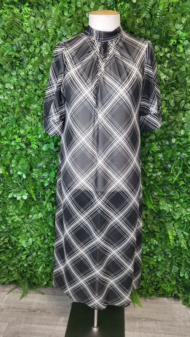 Repertoire Check Urban Dress (10)