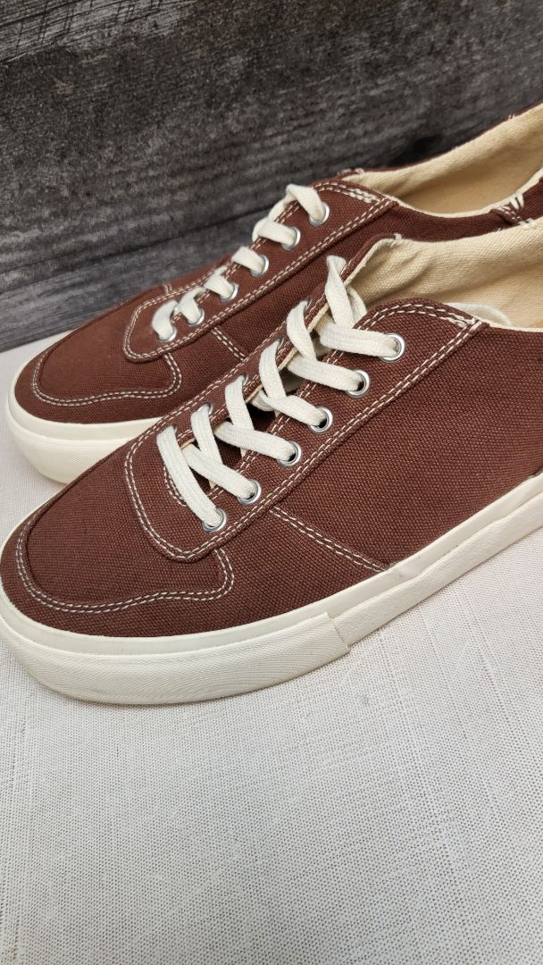 Collective Canvas Brown Bal Cappucino Sneaker (39)