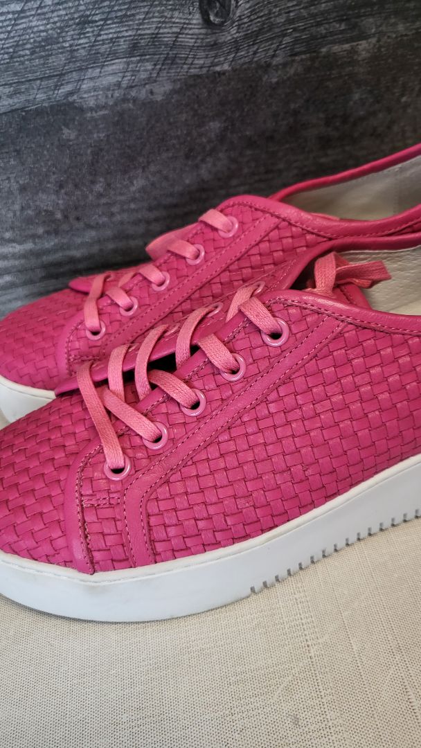 Minx Hot Pink Ellie Sneaker (38)