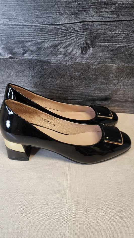 Nu by Neo Black Patent Pump (39)