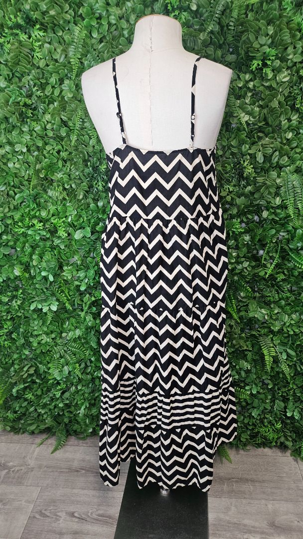Seed Chevron Stripe Tiered Sundress (6-8)