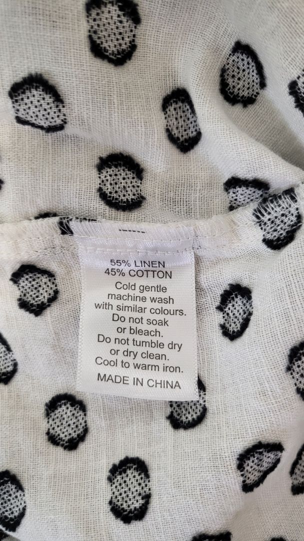 Naturals by O&J Black & White Linen Blend Top (12-14)