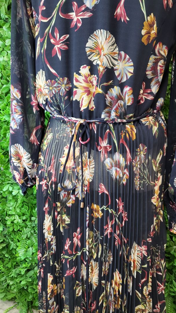 Loobies Story Floral Faith Dress BNWT (10)