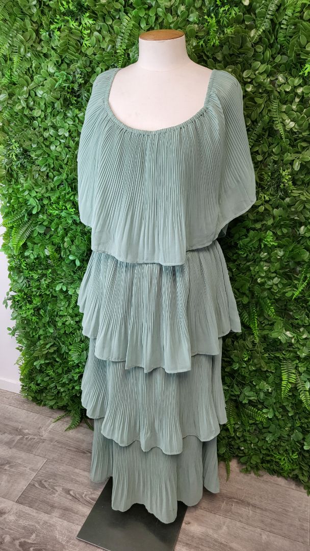 Lorraine Mint Tier Dress (16)