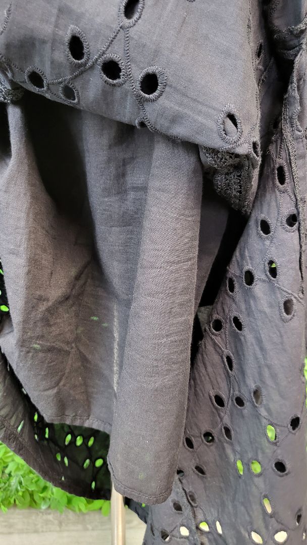 Sass Black Broderie Dress (16-18)