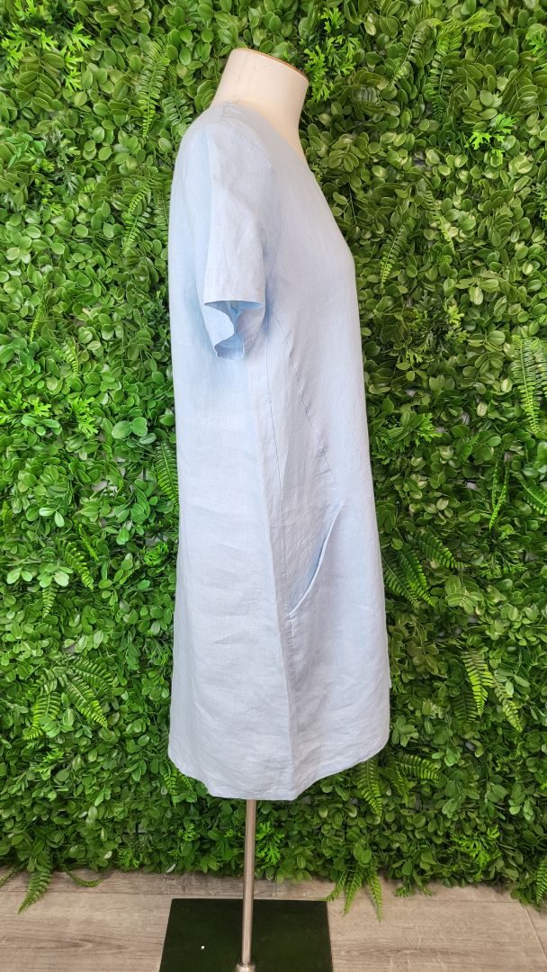 Wild South Light Bliue Linen Shift Dress (12)