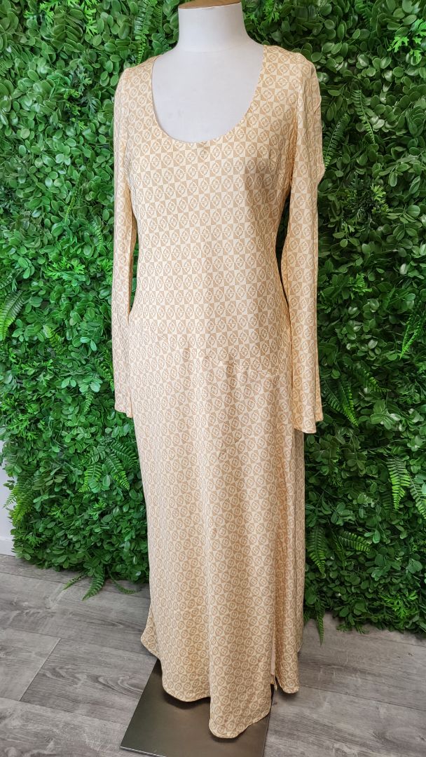 Mon Renn Cream Print Monikh Dress (10)