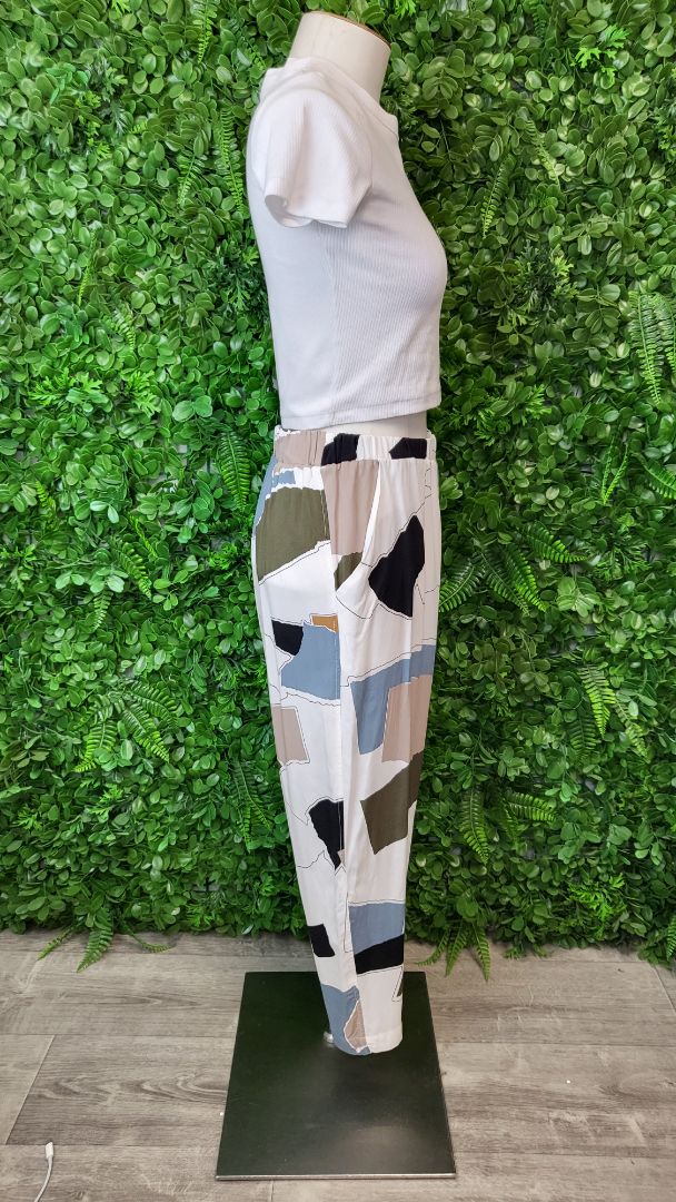 NYE Abstract Print Pant (12)