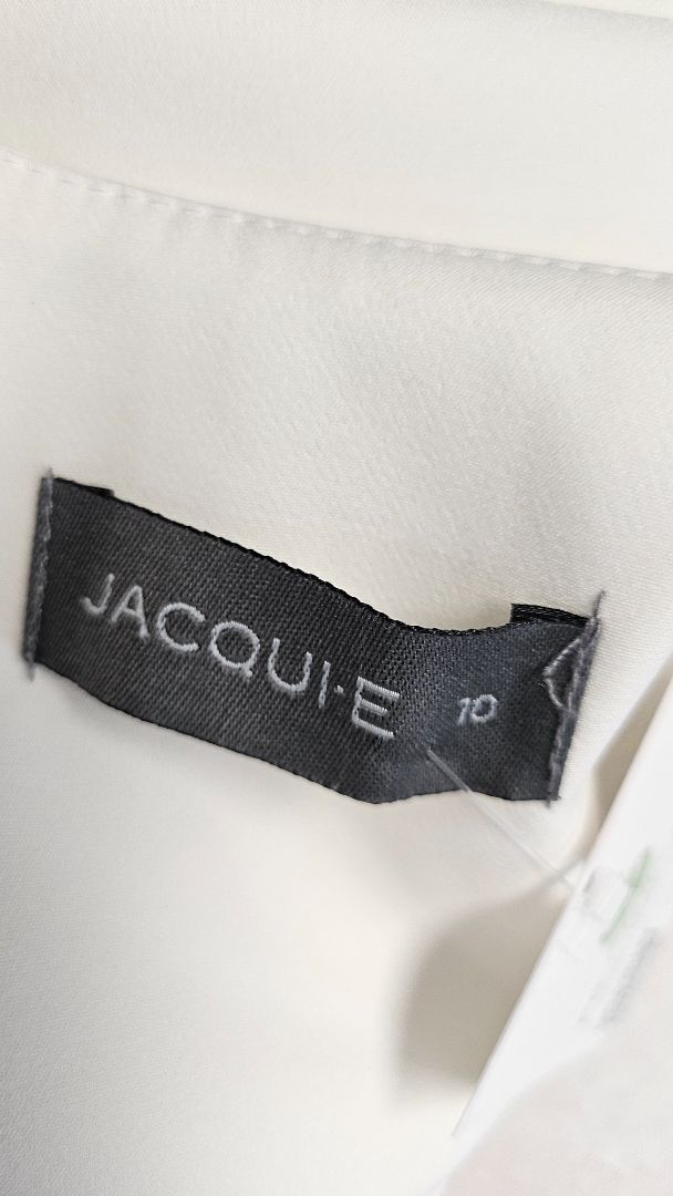 Jacqui.E Cream Crop Blazer (10)