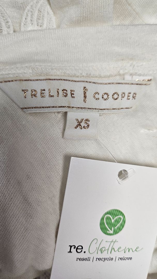 Trelise Cooper Off White Put The Petal On T-Shirt (10)