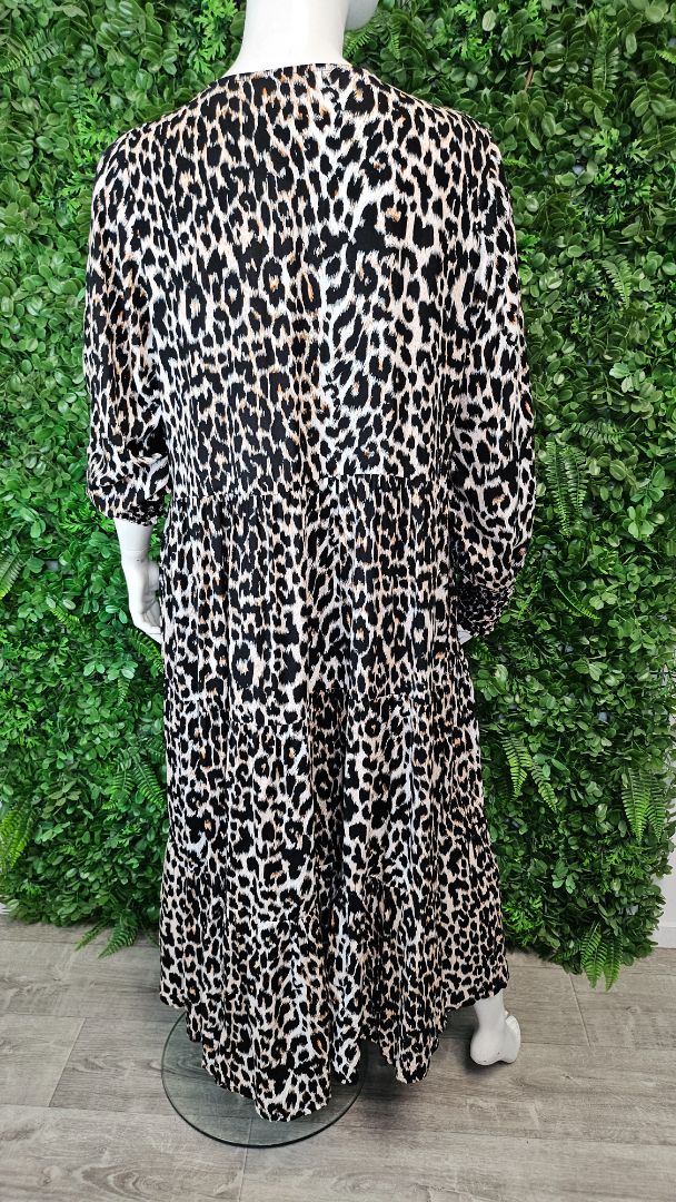 Isla-Maree  Animal Print Dress (24)
