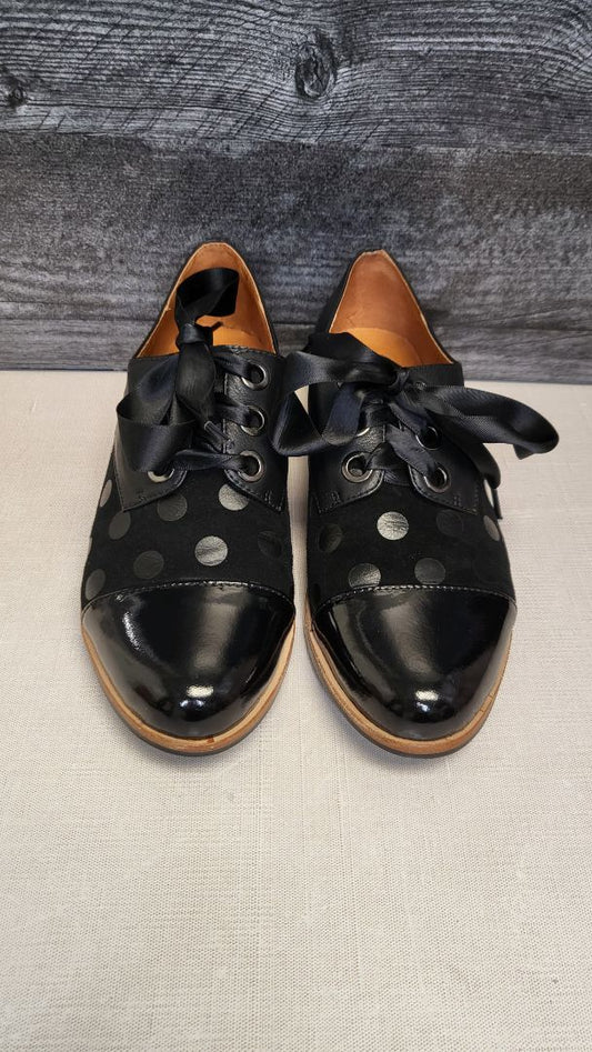 Bresley Black Lace Up Flat (37)