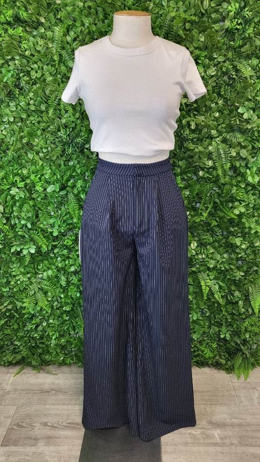 Princess Polly Navy Pinstripe Pant BWNT (6)