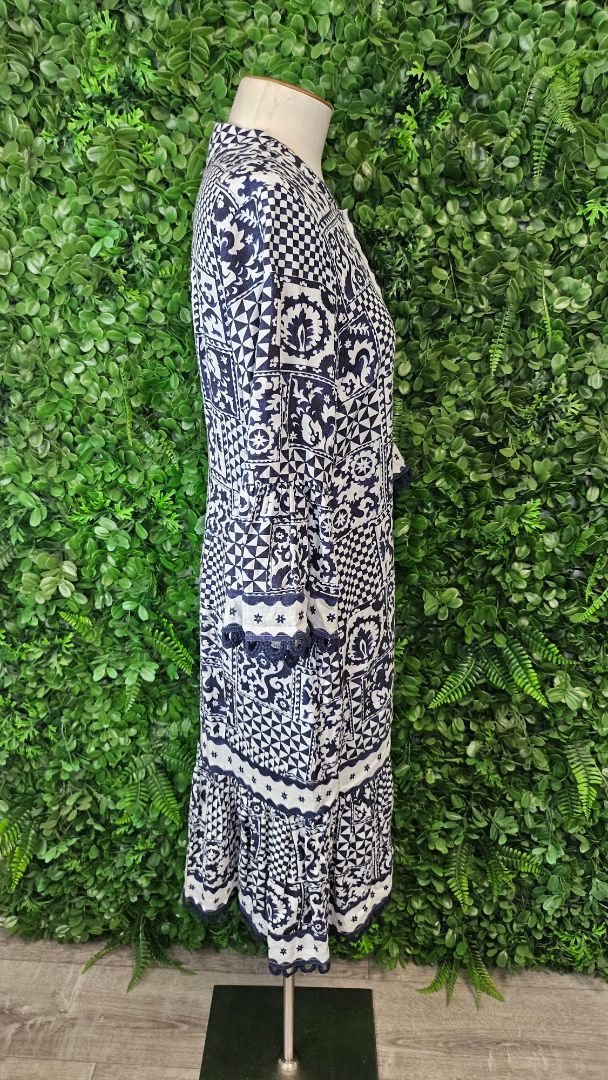Loobies Story Print Midi Dress (8)