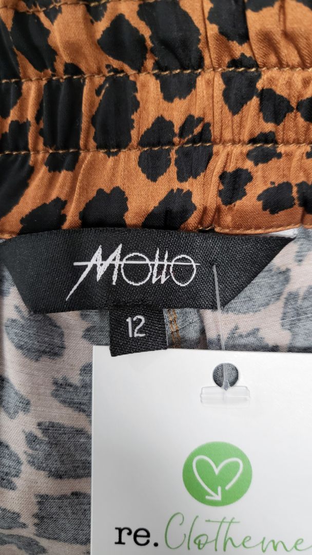 Motto  Animal Print Pant (12)