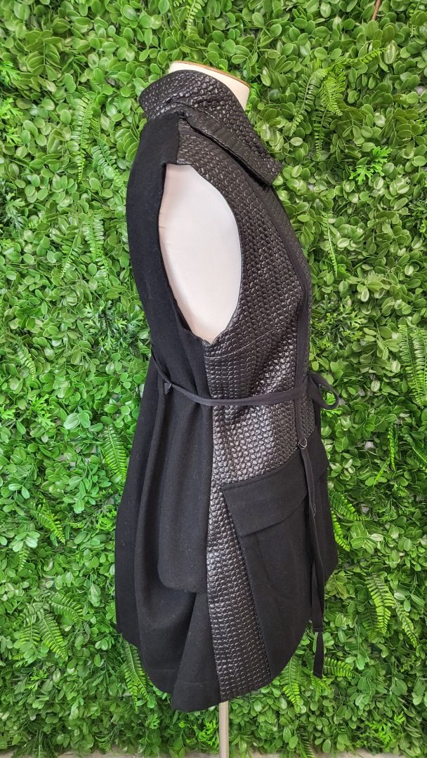 Mild Red Black Textured Vest (12)