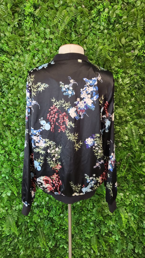 Max Black Bomber Jacket (14)
