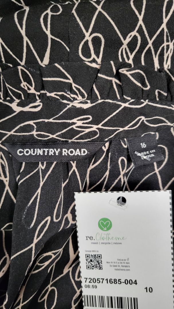 Country Road Black Print Dress (16)