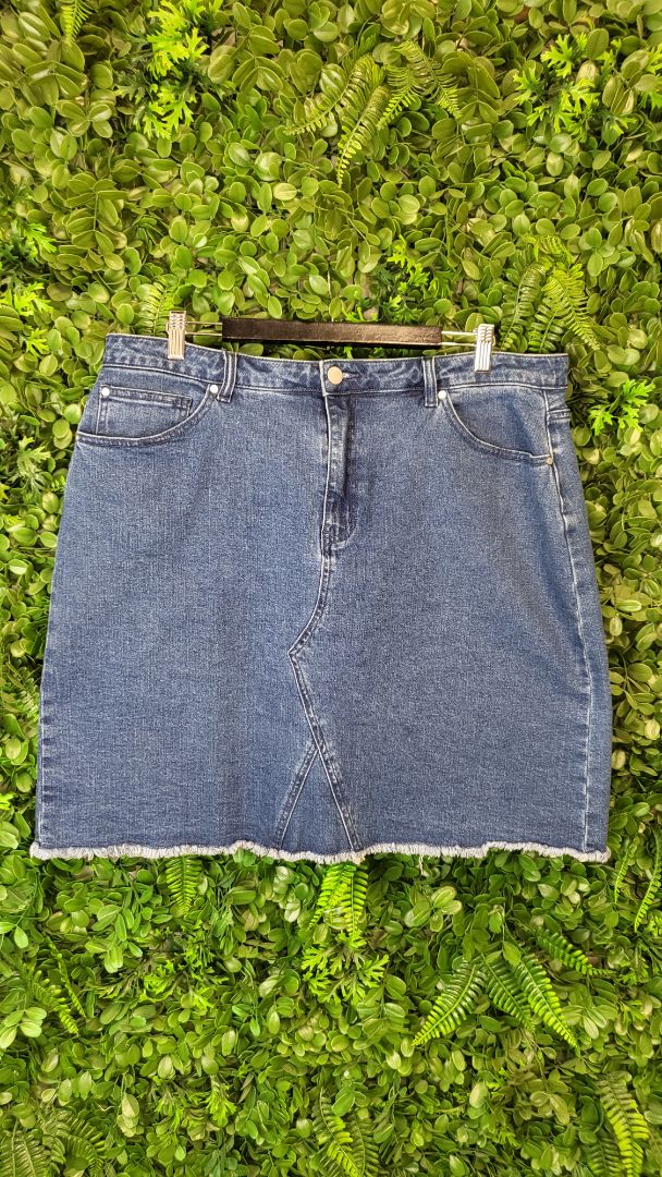Foxwood Blue Denim Skirt (18)
