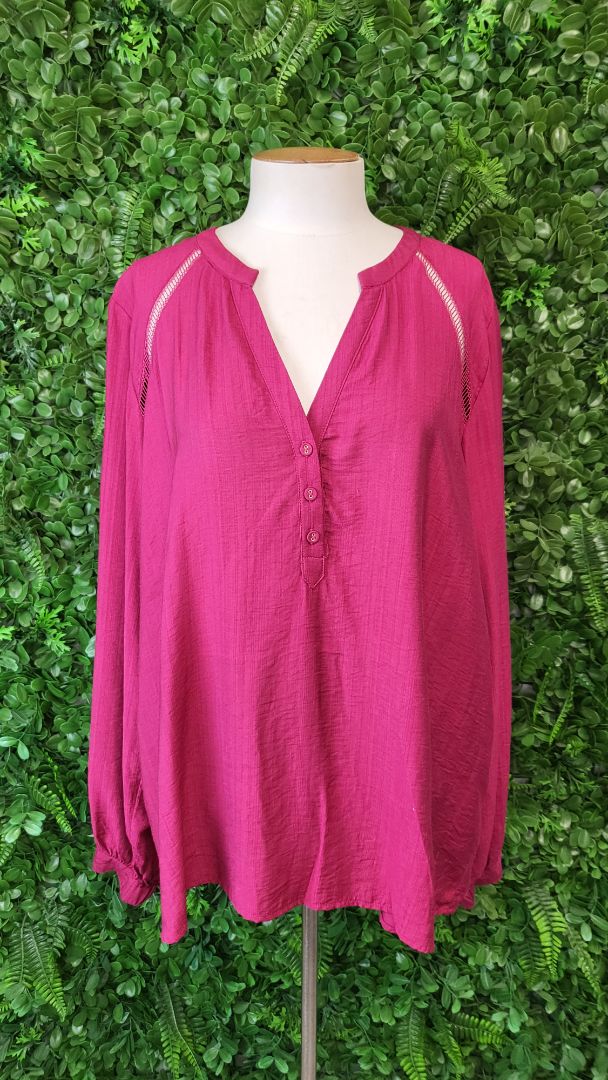 Gloss The Label Magenta 3 Button Blouse (18)