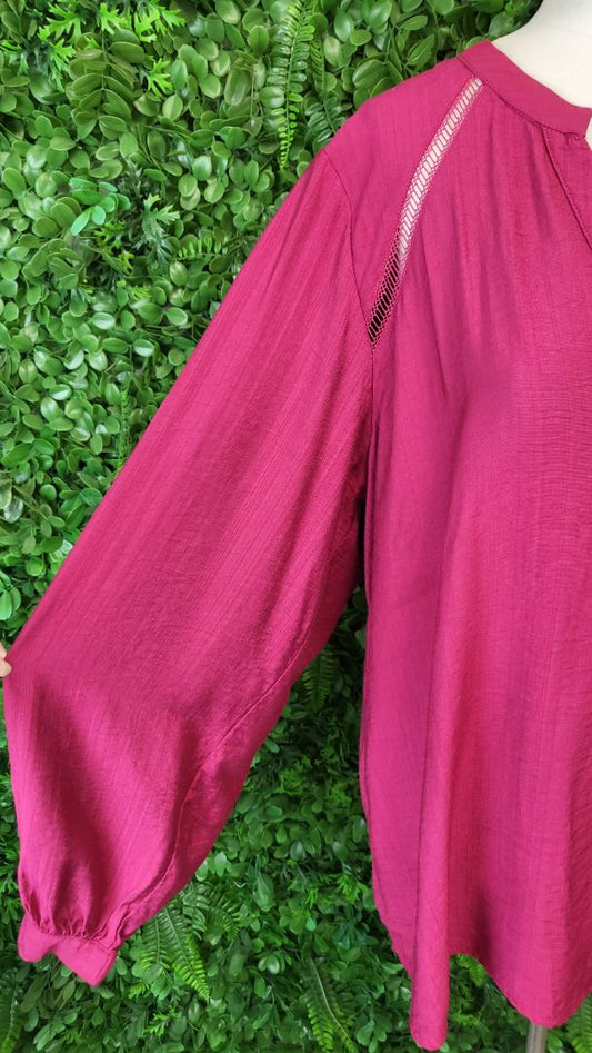 Gloss The Label Magenta 3 Button Blouse (18)