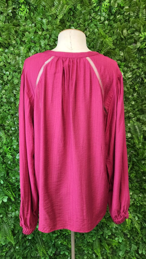 Gloss The Label Magenta 3 Button Blouse (18)