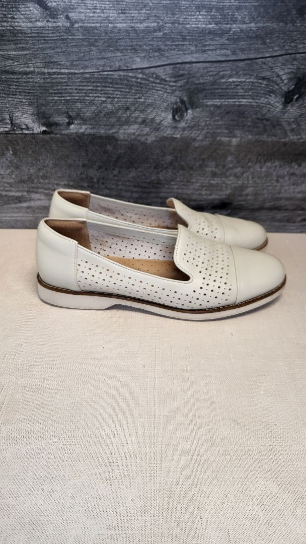 Hush Puppies Bone Slip On Flat (38)