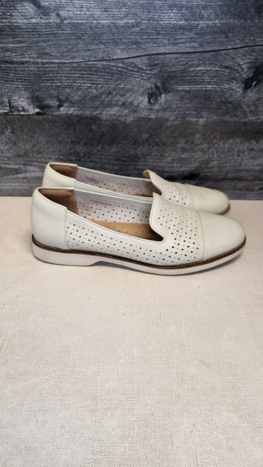Hush Puppies Bone Slip On Flat (38)