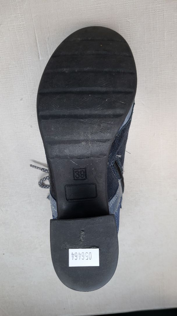 Maciejka Blue Ankle Boot (39)