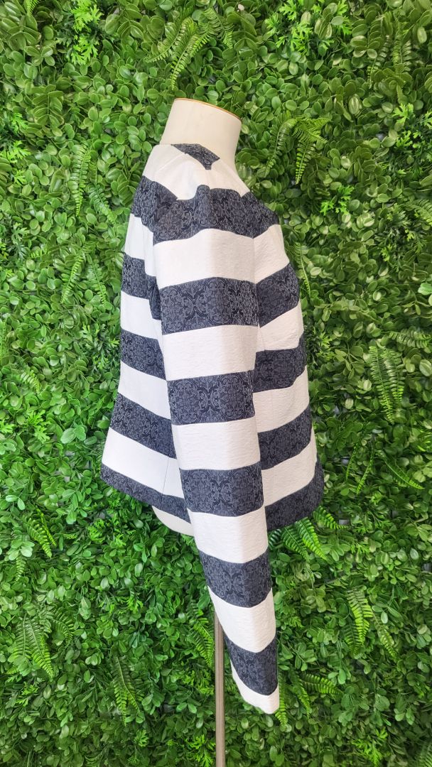 Banana Republic B/W Striped Jacket (14)