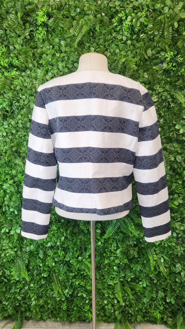 Banana Republic B/W Striped Jacket (14)