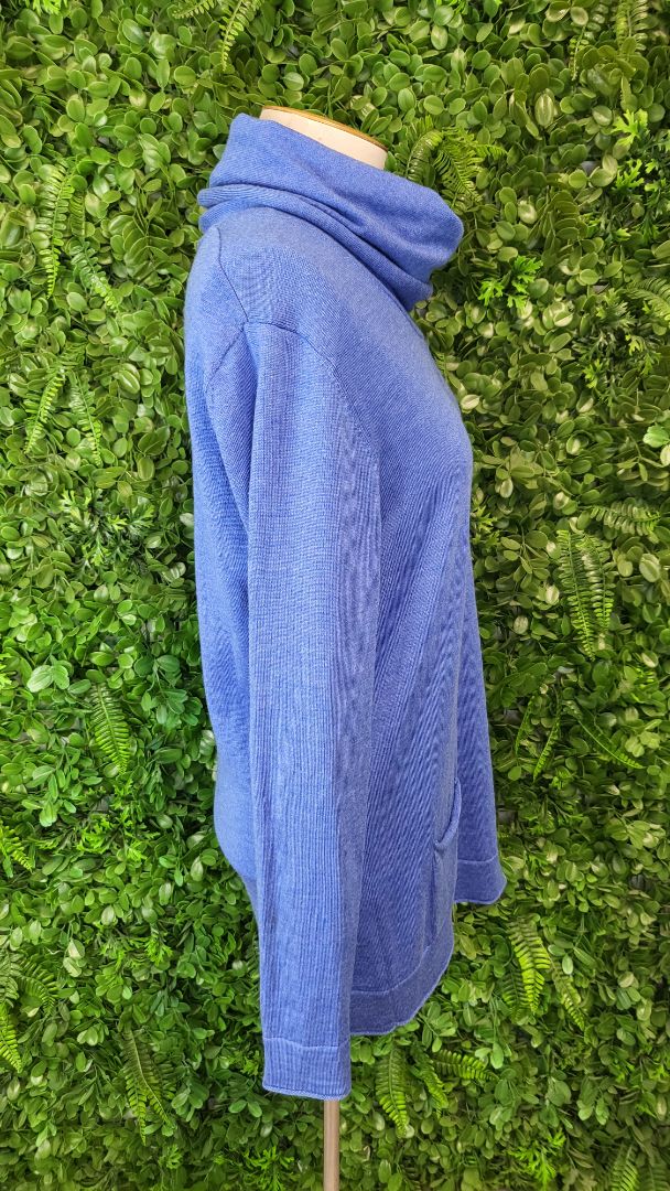 Slade Blue Rolled Neck Knit (10)