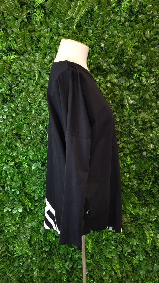 Moochi Black Asymmetrical Top (10-12)