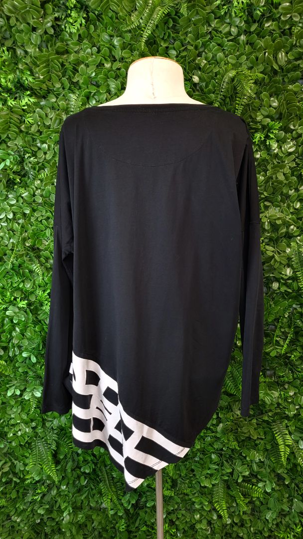 Moochi Black Asymmetrical Top (10-12)