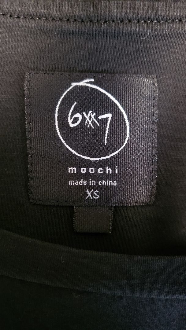 Moochi Black Asymmetrical Top (10-12)