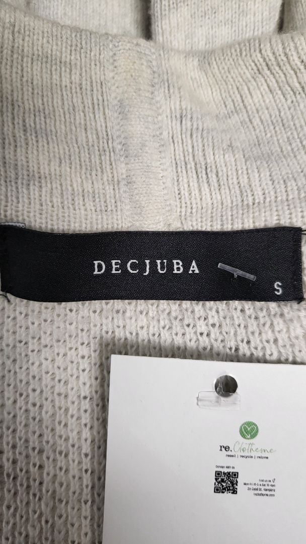 Decjuba Light Marle Grey Draped Knit (10)