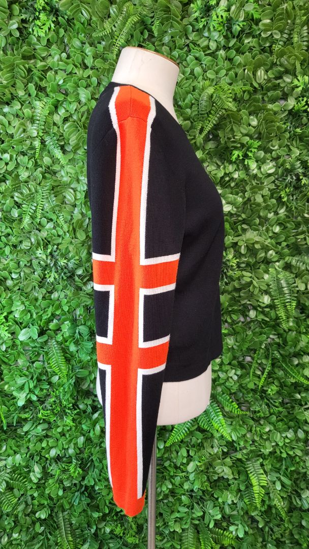 The Letter Q Black Crew Neck Knit (10)