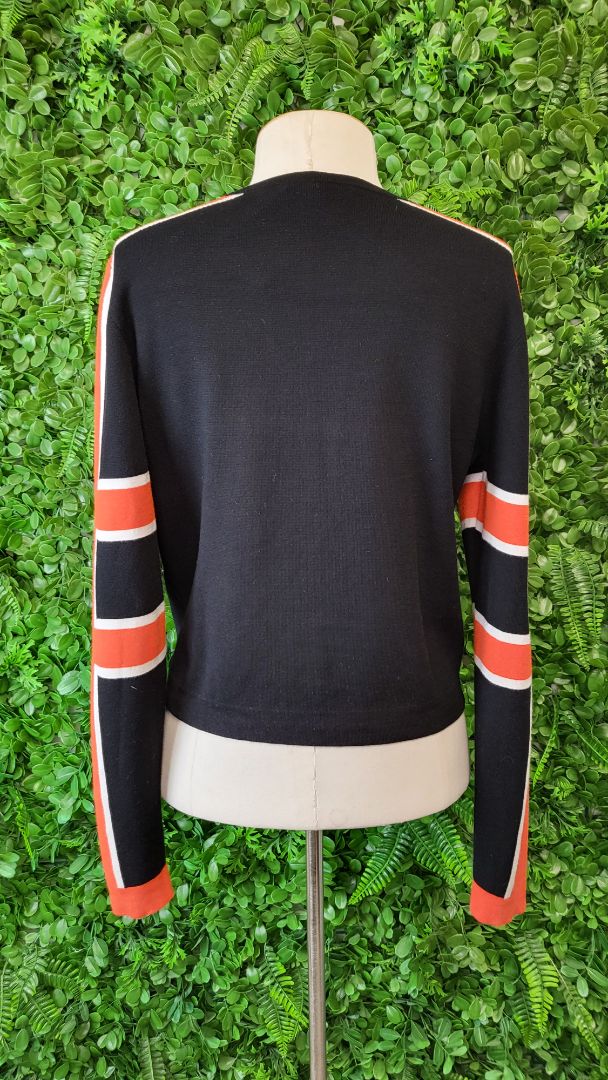 The Letter Q Black Crew Neck Knit (10)
