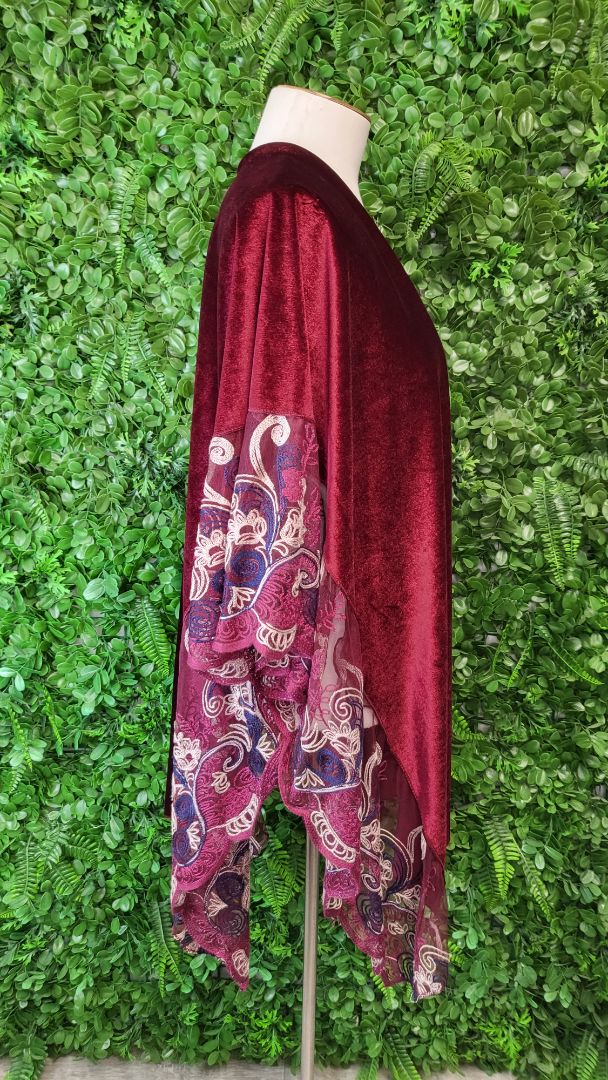 Unknown Bordeaux Velveteen Kimono (OSFM)