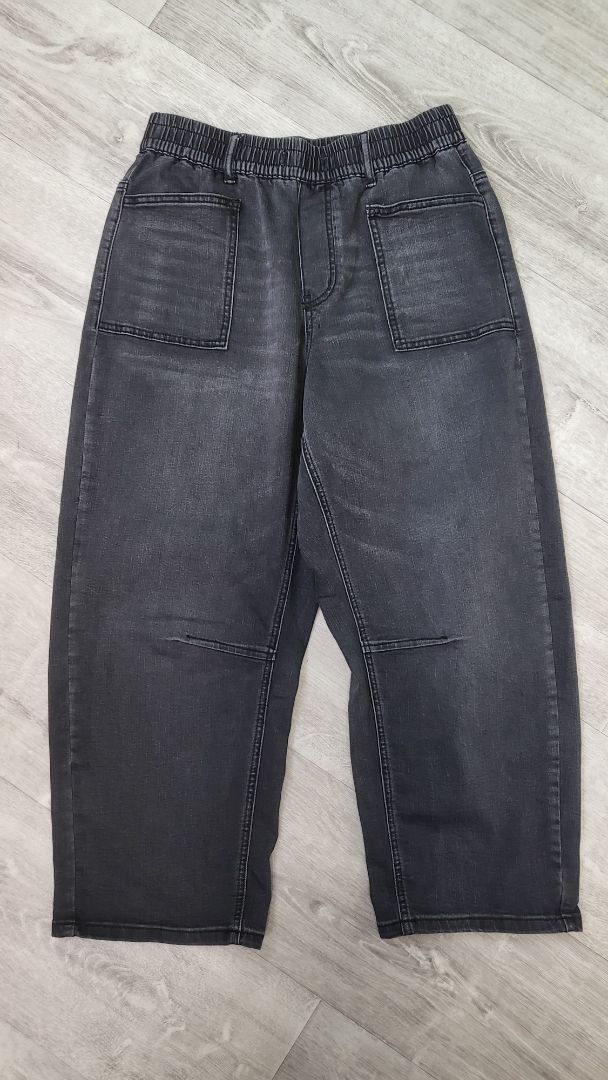 Monaco Black Barrow Leg Jean (12)