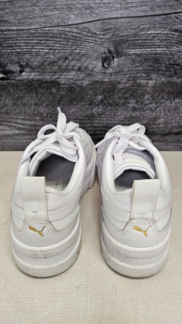 Puma White Leather Sneakers (36)