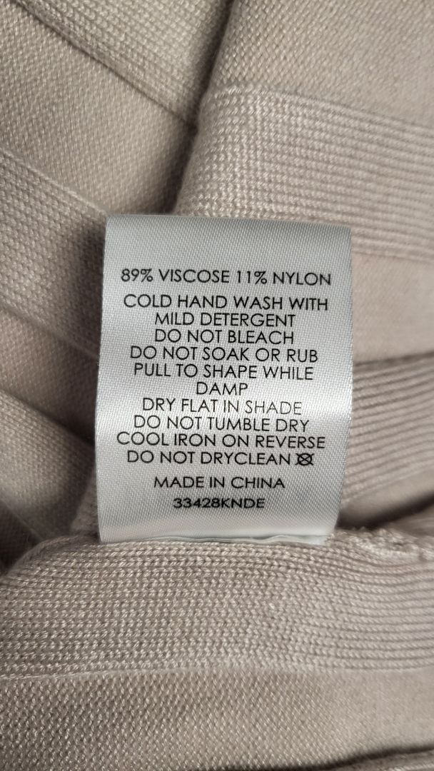 Decjuba Taupe Knit Skirt BNWT (10)