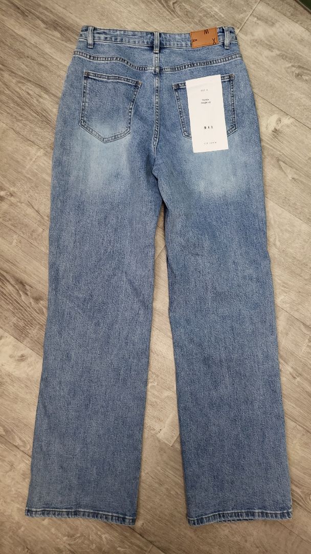 Max Blue Split Hem Jean BNWT (12)