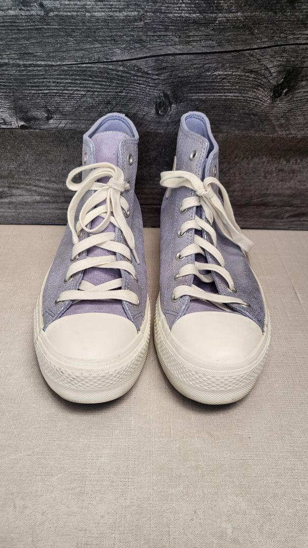 Converse Mauve Hi Top Sneaker (42.5)